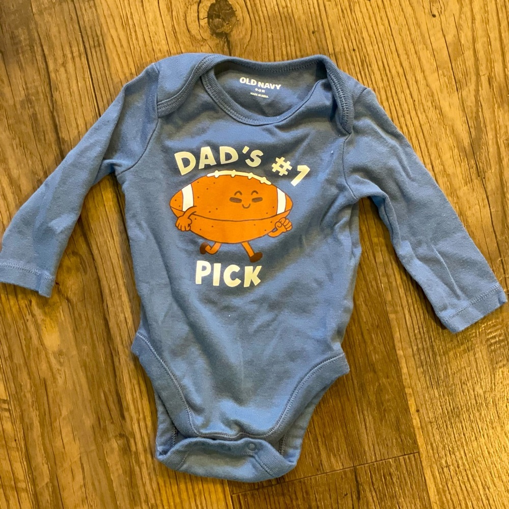 Dads number one pick! Onsie NWOT